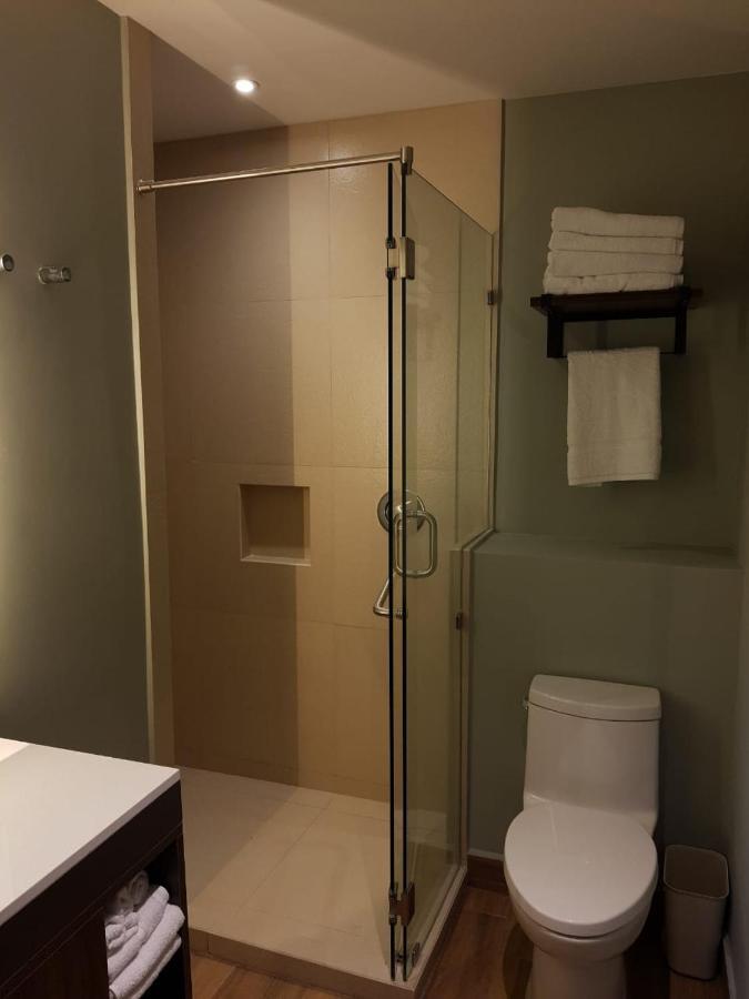 Studio Suite Two Queen Beds,1024316812:JPEG