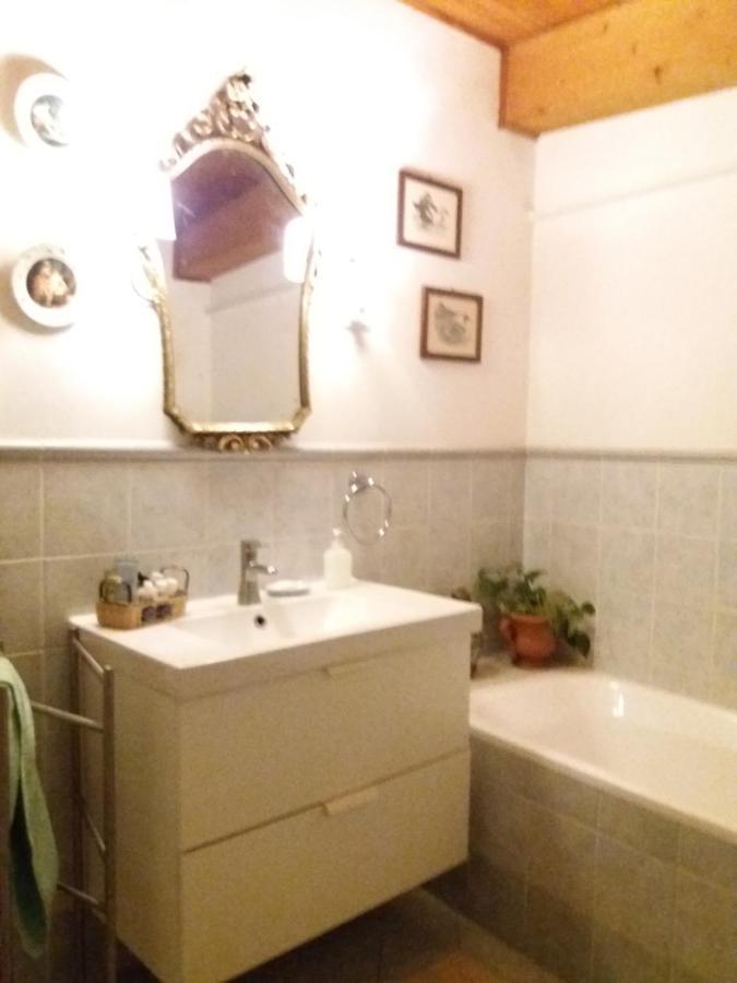 Habitación Doble con aseo compartido - 2 camas