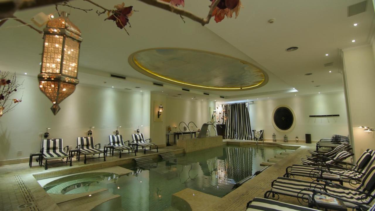 Junior Suite,447934011:JPEG