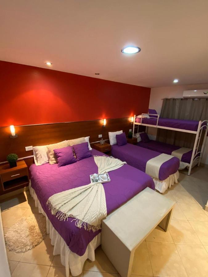 Habitación Familiar con baño privado