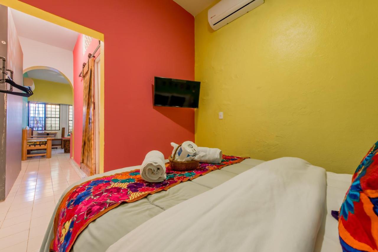 Estudio con balcón