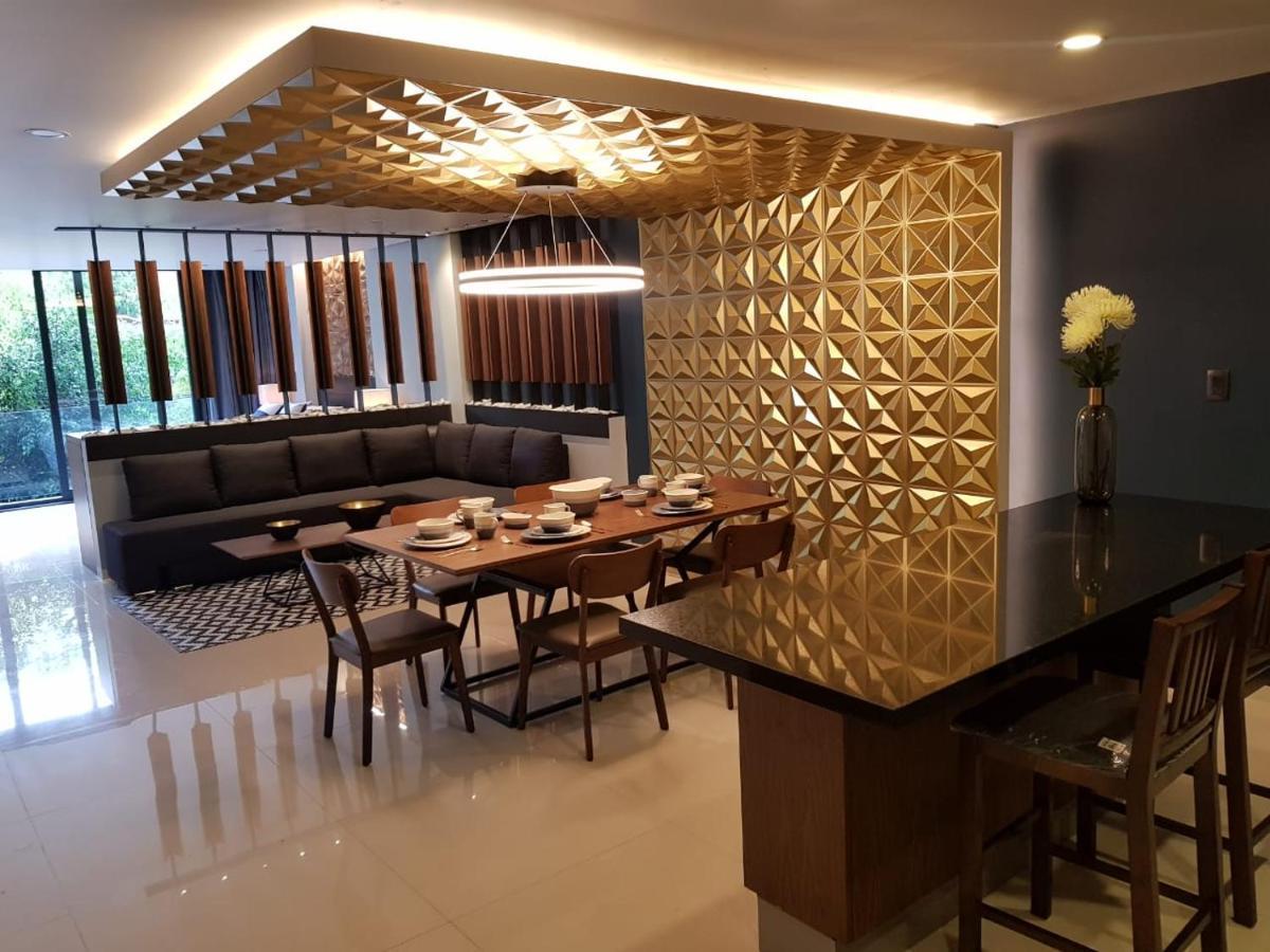 Standard Double Suite,1115182920:JPEG