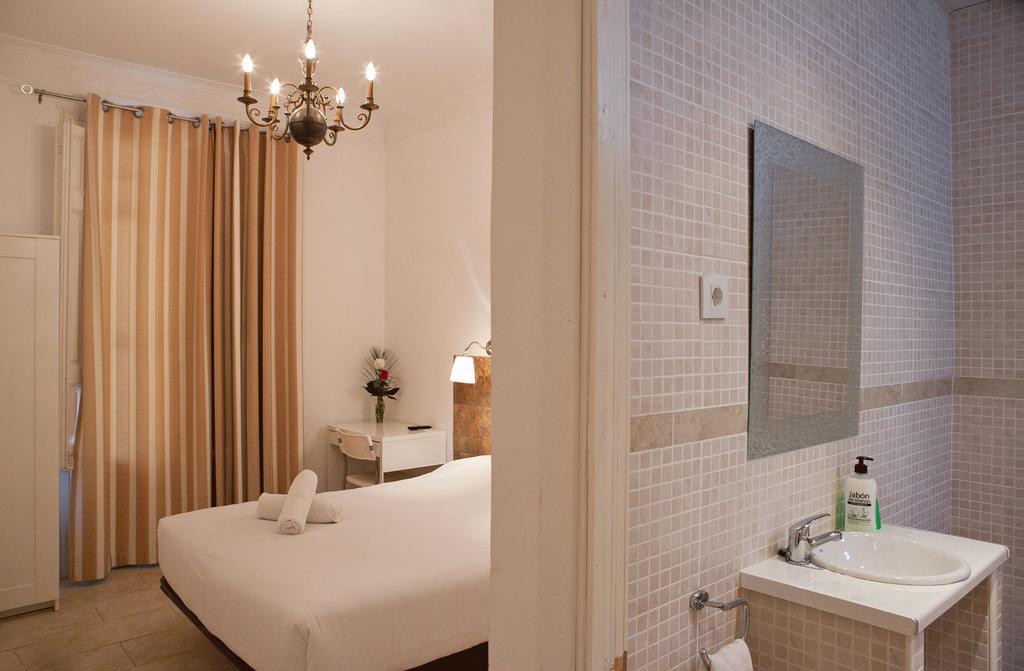 Habitación Triple con balcón