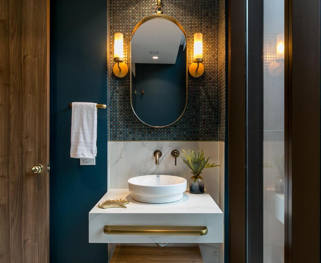 Corner King Suite,1143609364:JPEG