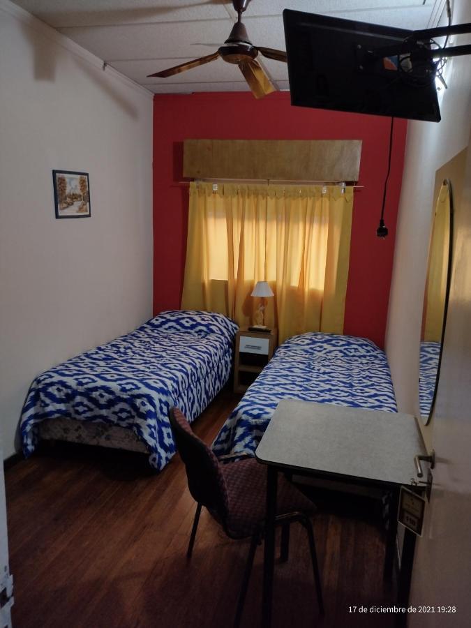 Habitación Doble con baño privado - 2 camas