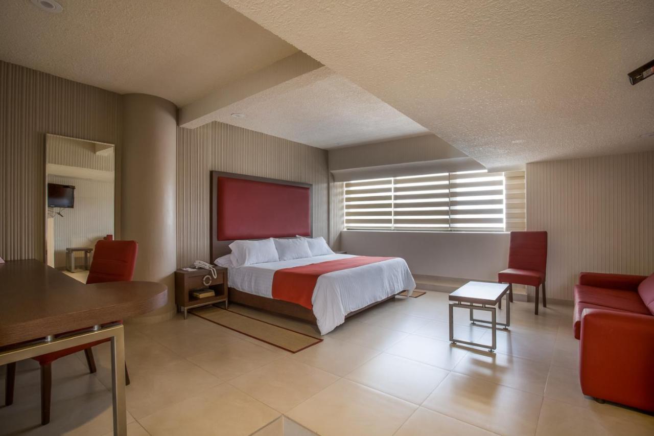 Suite Deluxe con bañera de hidromasaje