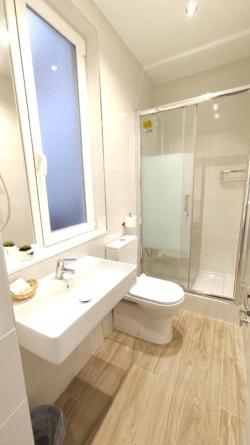 Habitación Doble con baño privado - 2 camas