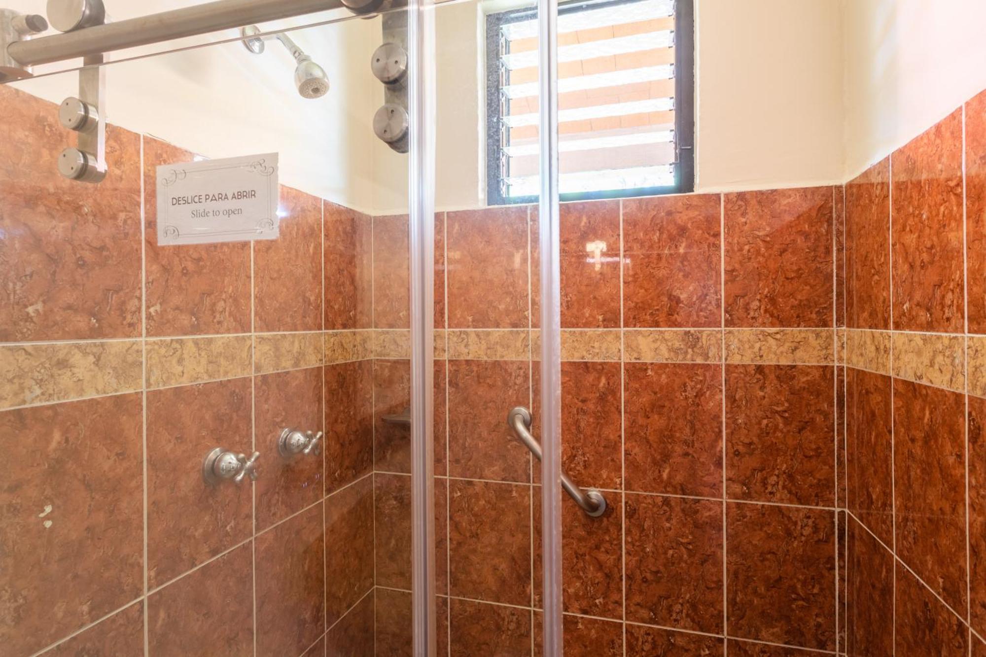 Habitación Doble Estándar con 2 camas dobles