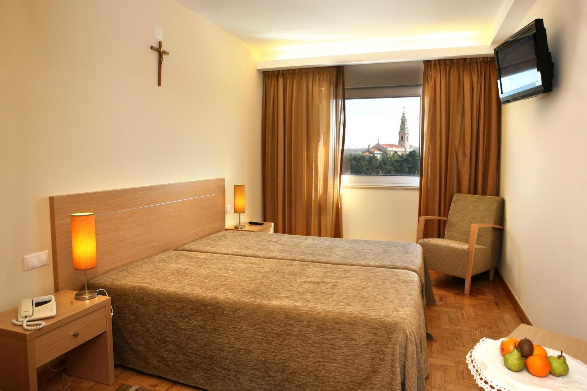 Double or Twin Room,997818654:JPEG
