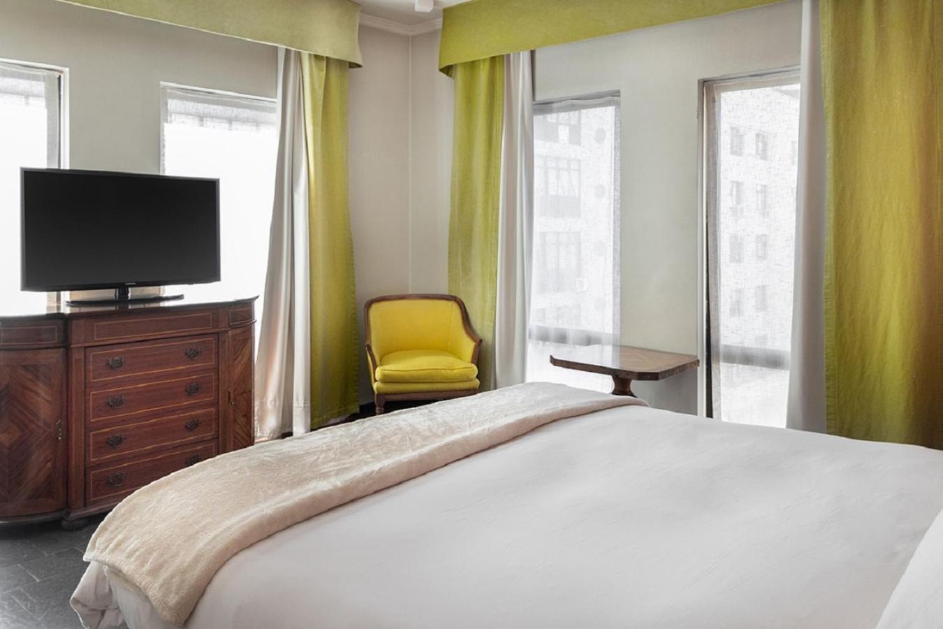 Suite con cama extragrande