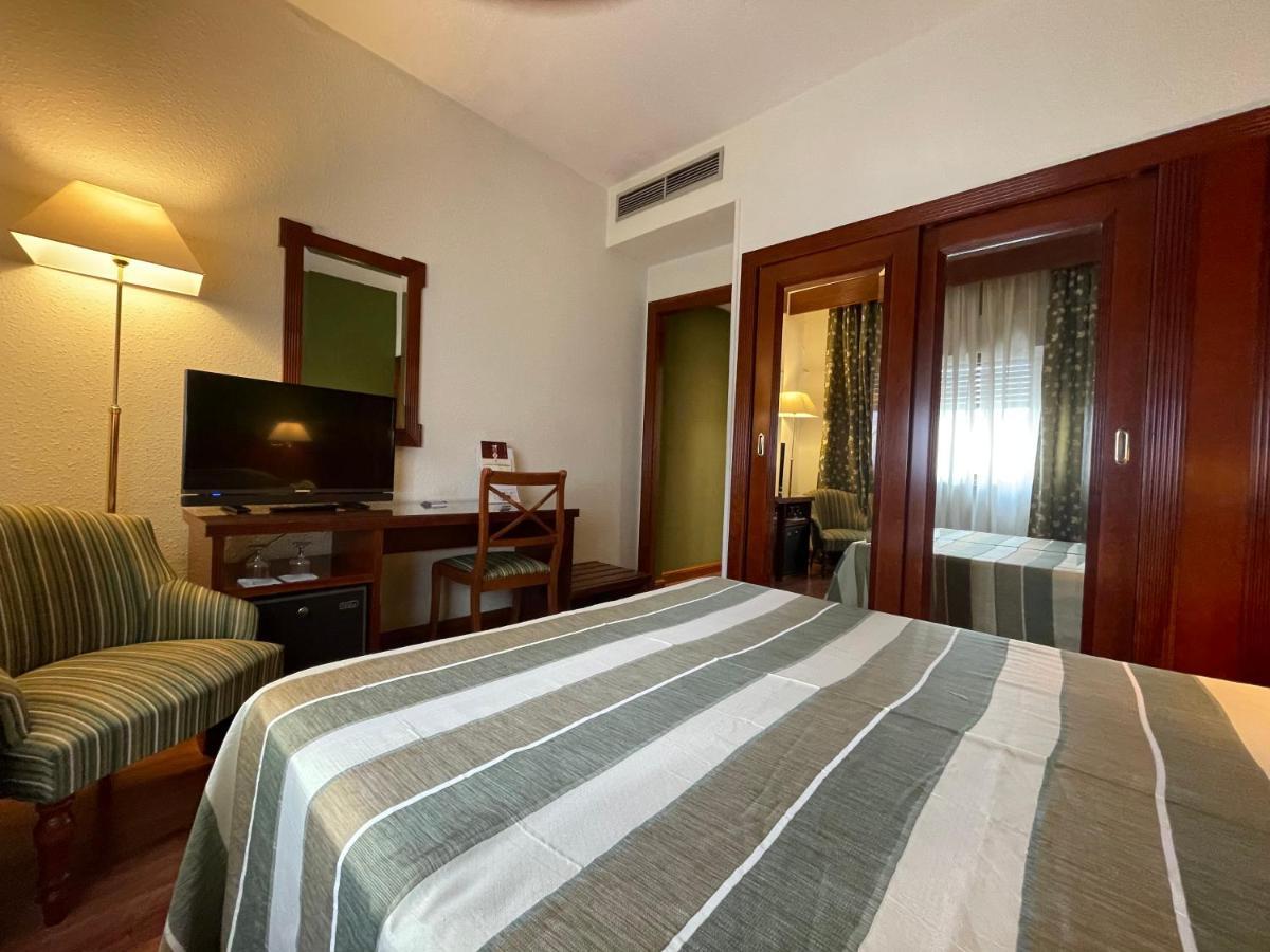 Single Room,1263423058:JPEG