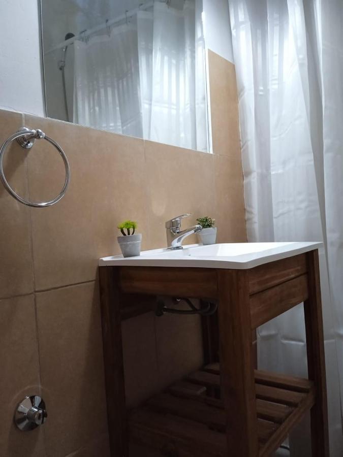 Standard Double or Twin Room,1305178351:JPEG