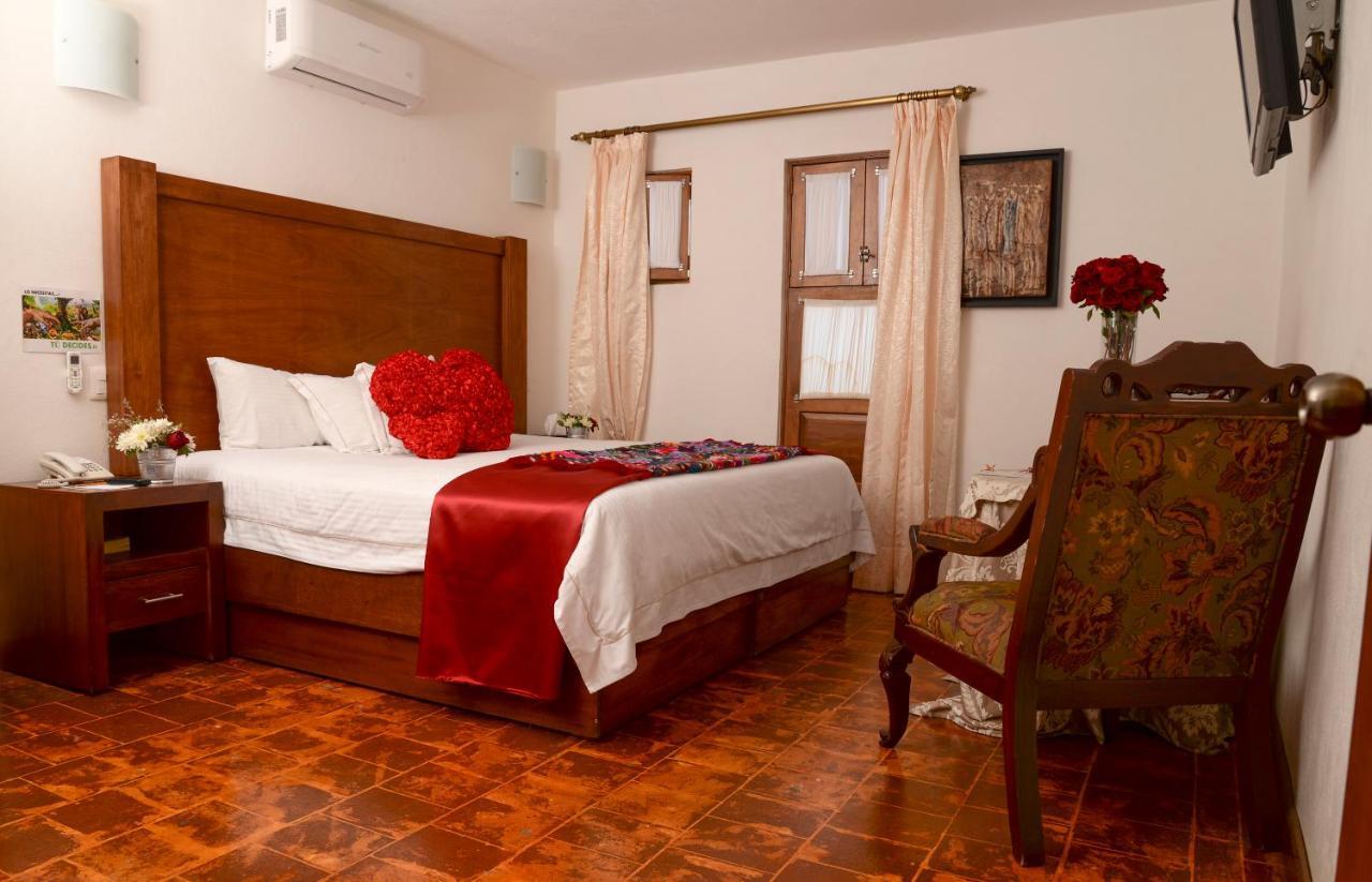 King Room,1208387332:JPEG