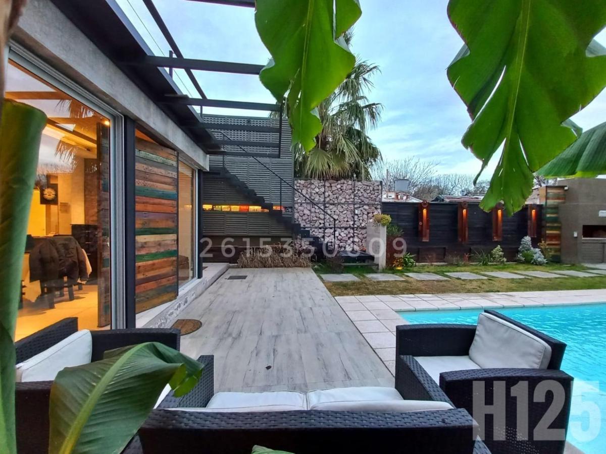 Habitación Familiar con vistas al jardín