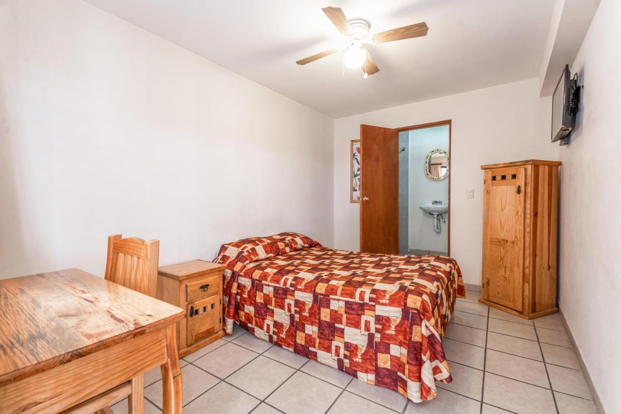 Double Room,1317838297:JPEG