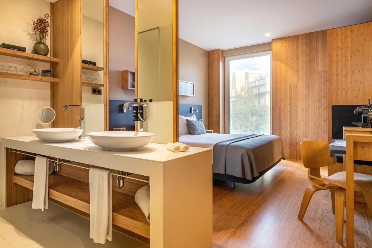 Deluxe Room,1329673493:JPEG