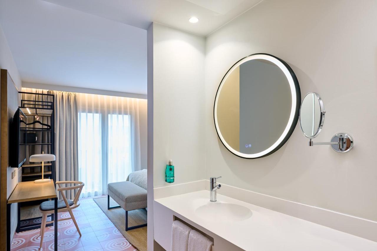 Habitación doble con vistas a la Puerta Real