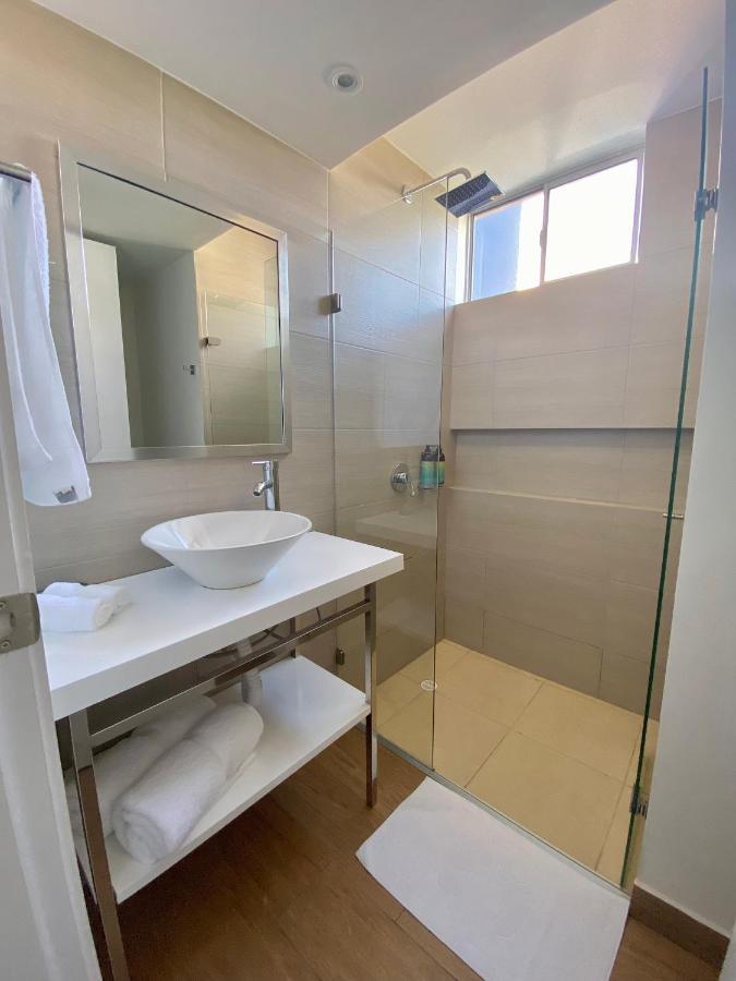 Habitación Estándar con cama extragrande - No fumadores