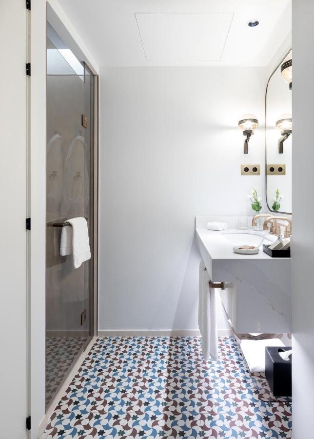 Deluxe Double or Twin Room,1403530355:JPEG