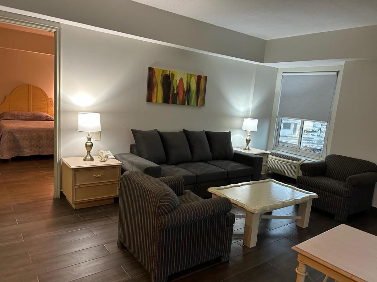 Master Suite,1346333702:JPEG