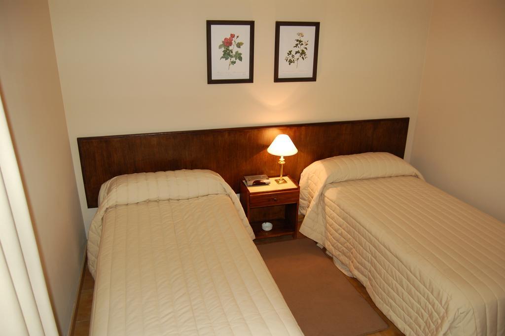 One-Bedroom Apartment,143552666:JPEG