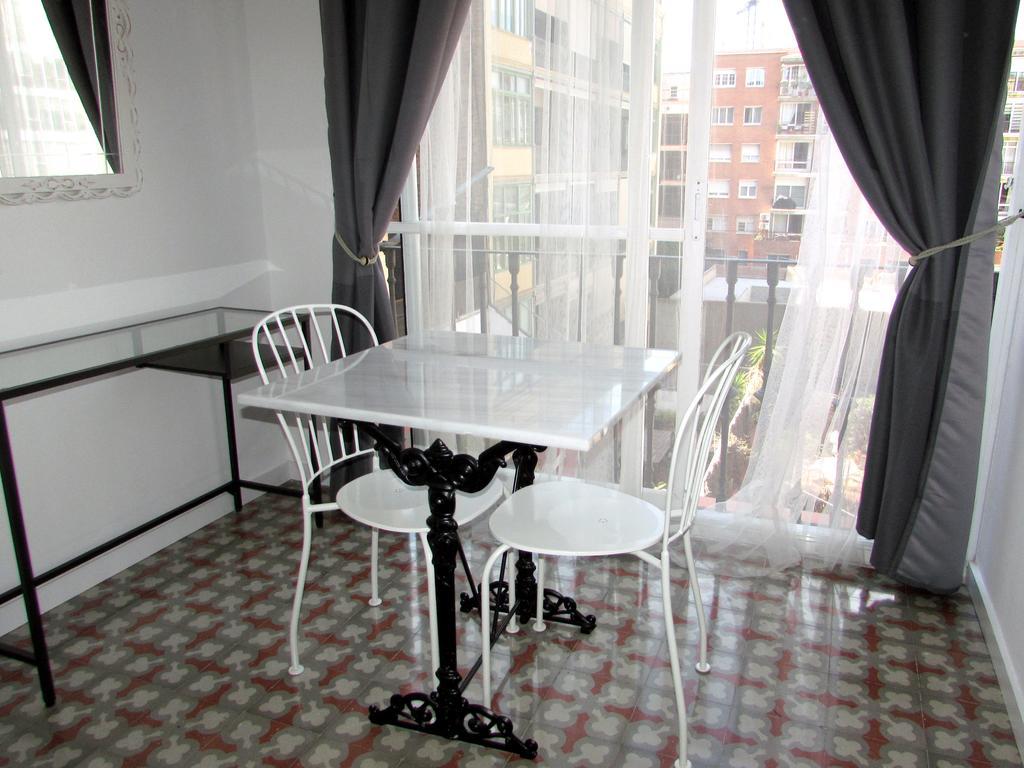 Habitación Doble con baño privado y terraza