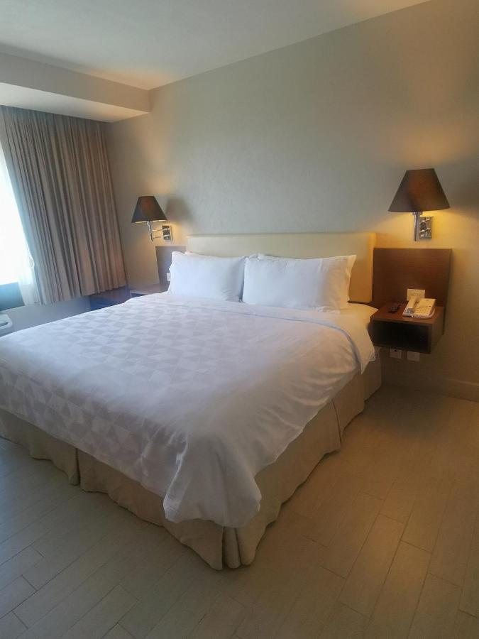 Habitación Estándar con cama extragrande - Adaptada para personas de movilidad reducida