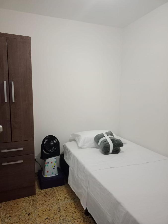 Habitación Individual con baño privado