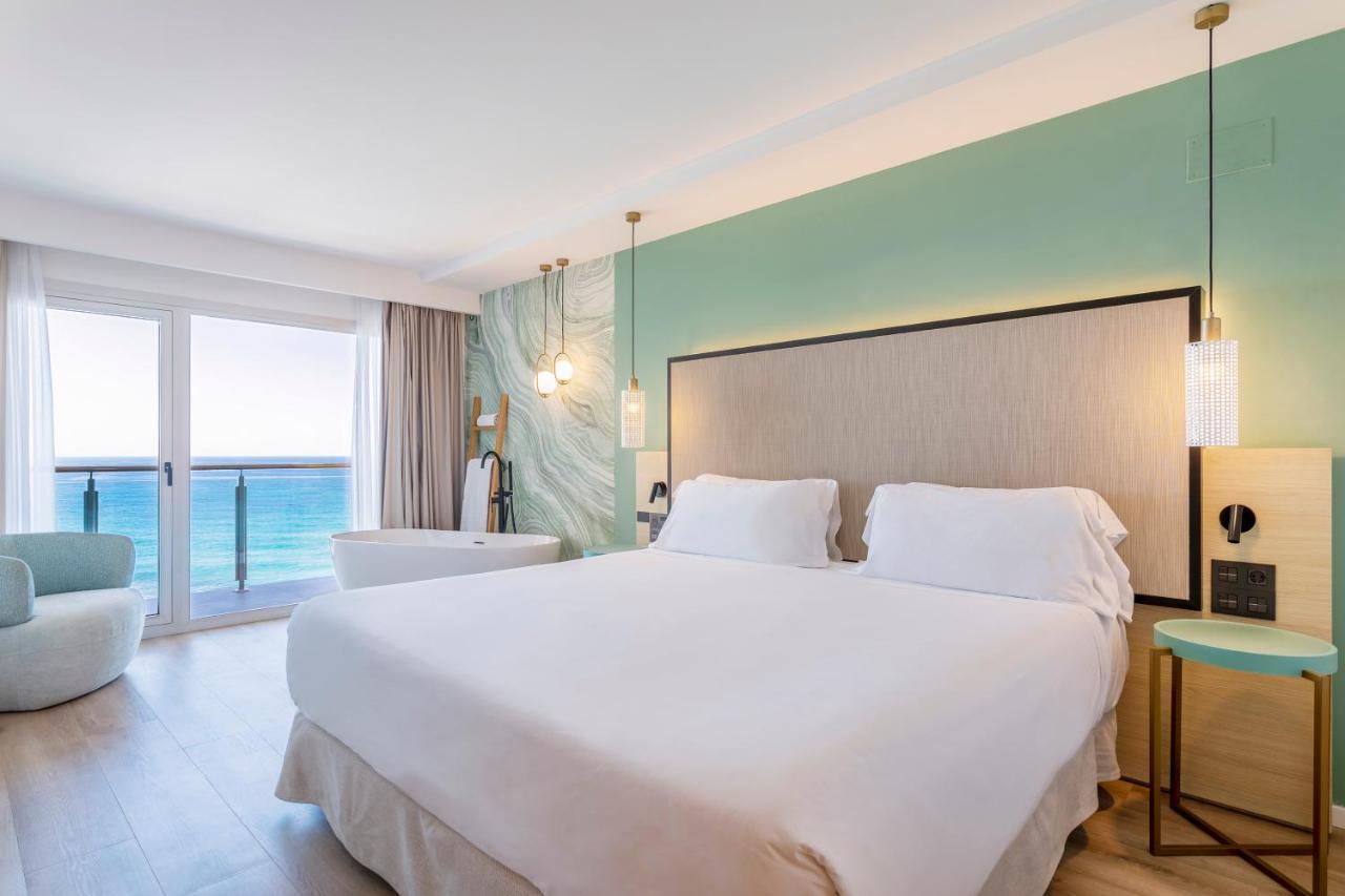 Suite Junior Comunicada con vistas al mar