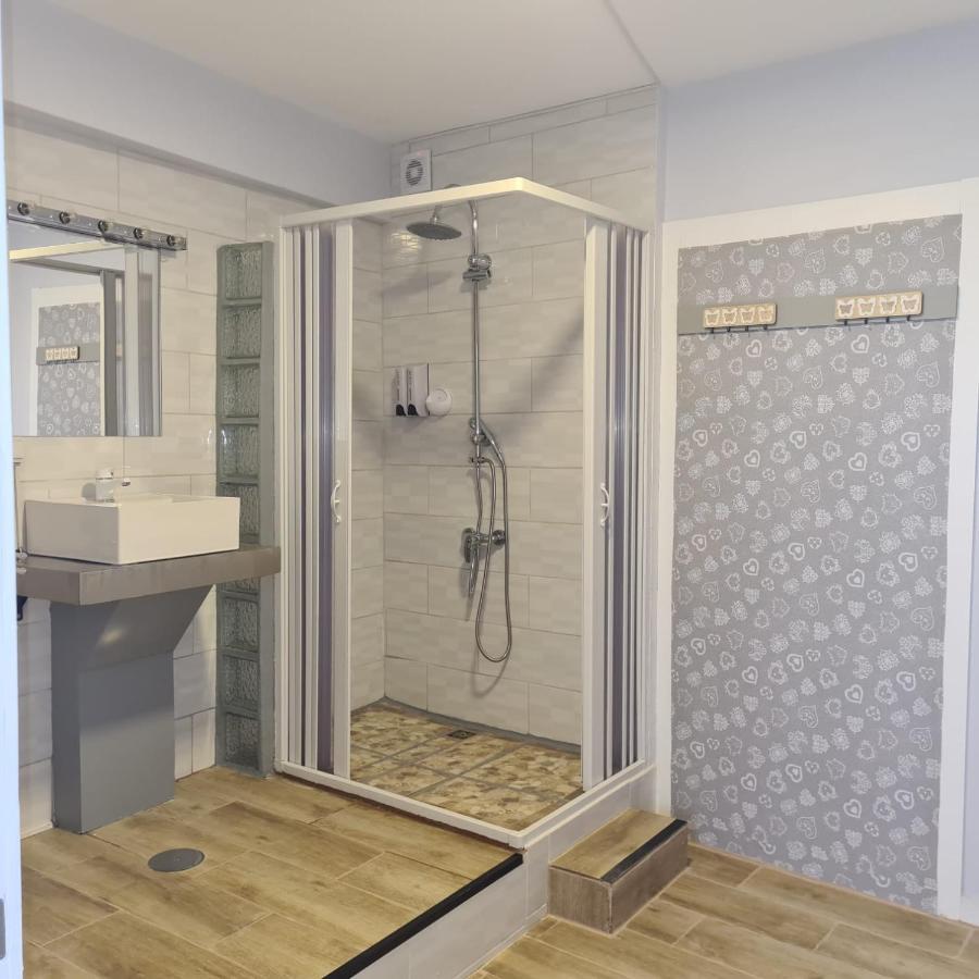 Habitación Doble con baño privado