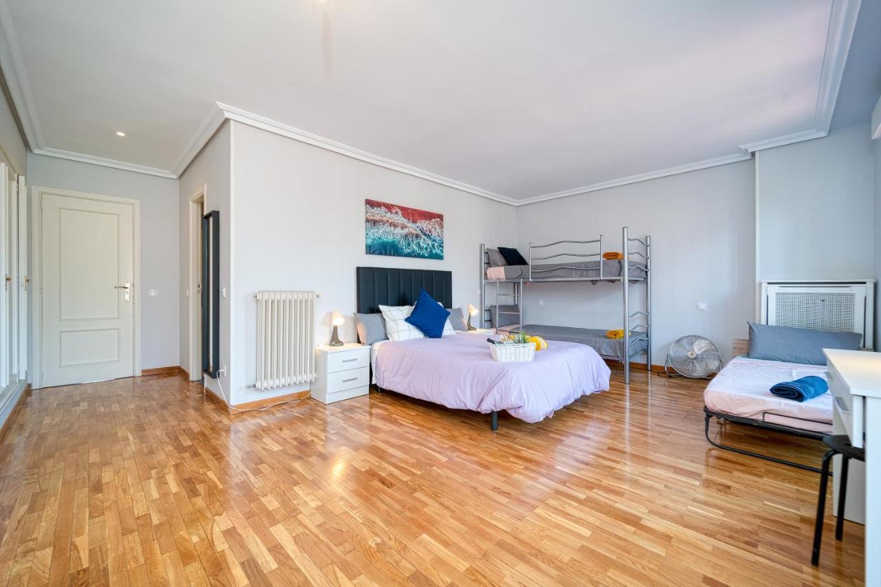 Habitación Familiar con baño privado