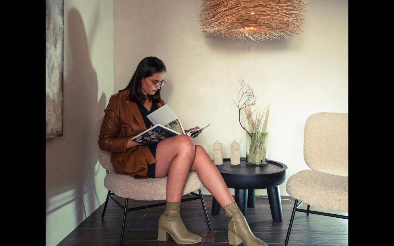 Deluxe Queen Room,1469007035:JPEG