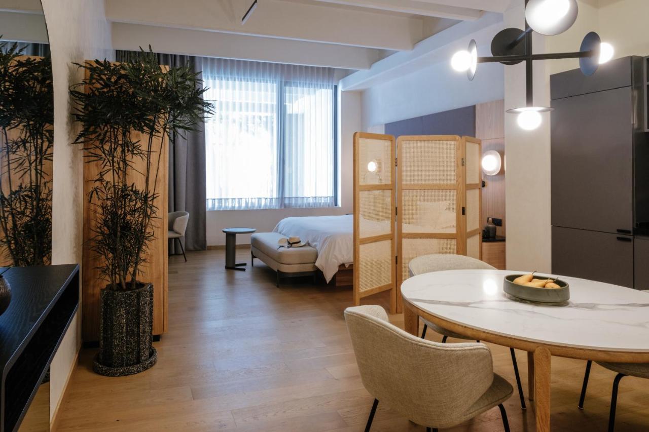 Estudio Deluxe con cama grande