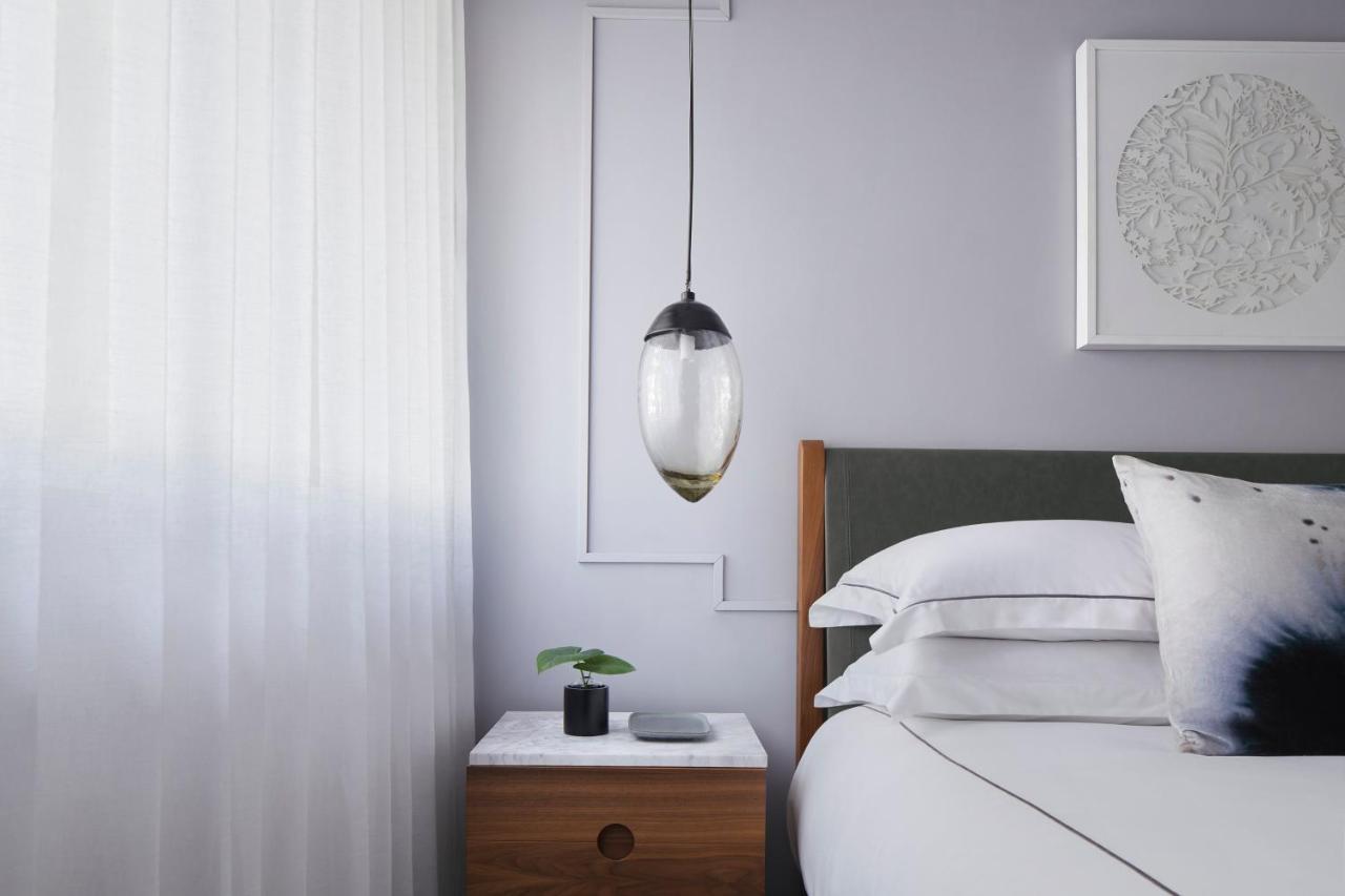 Habitación con 2 camas grandes y ducha a ras de suelo - Adaptada para personas de movilidad reducida - No fumadores