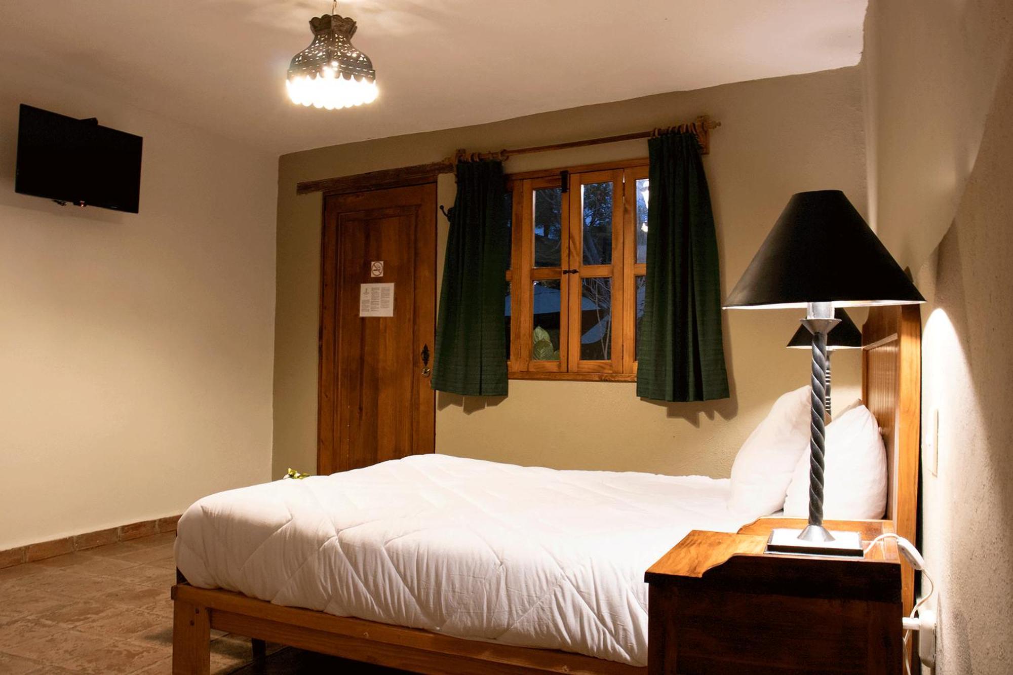 Double Room,1517297023:JPEG