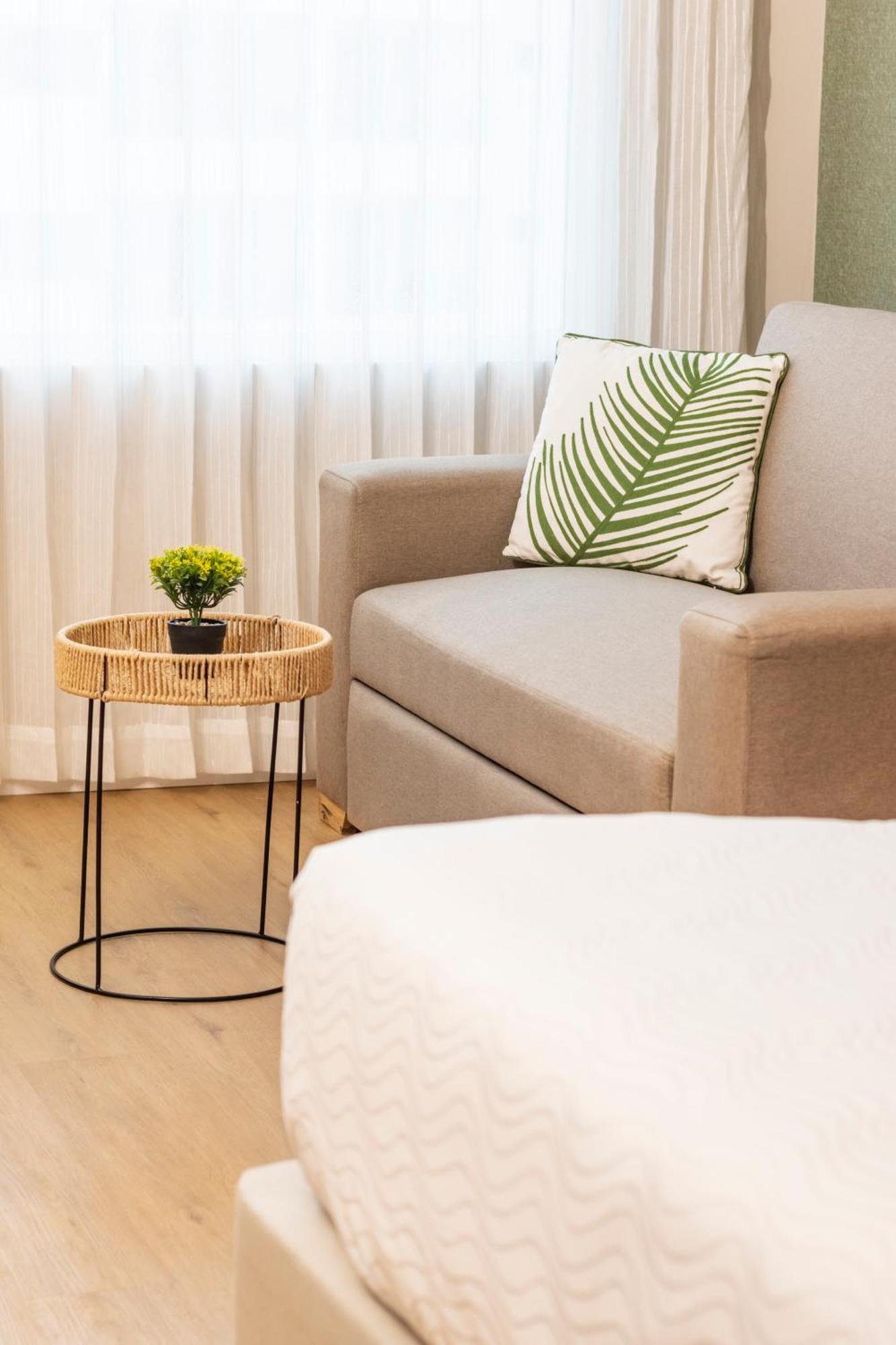 Standard Twin Room,1533502690:JPEG