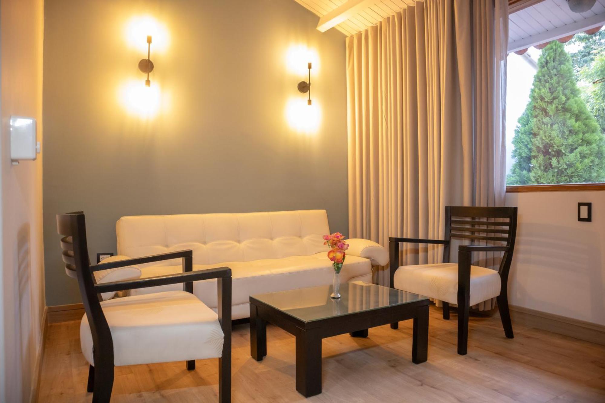 Suite Junior - 1 cama extragrande - No fumadores