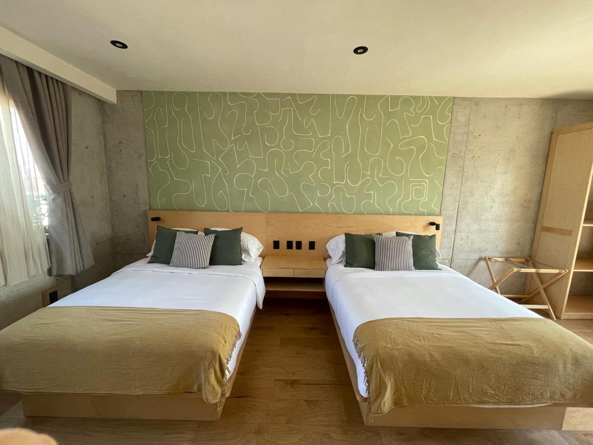 Habitación Doble Estándar con 2 camas dobles