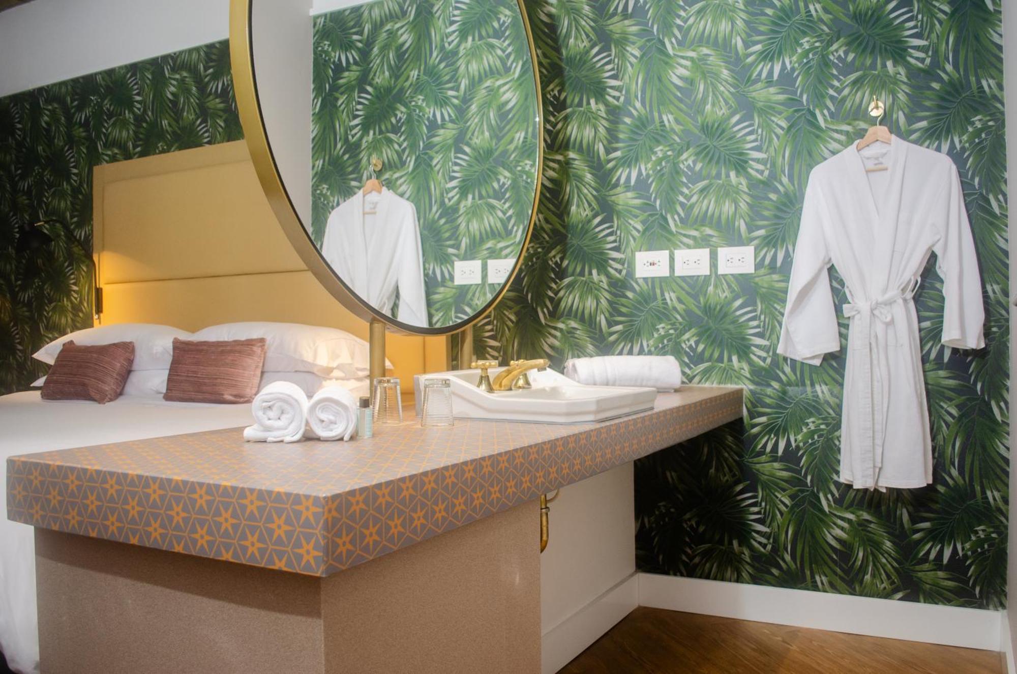 1 cama extragrande - Habitación Prémium con balcón