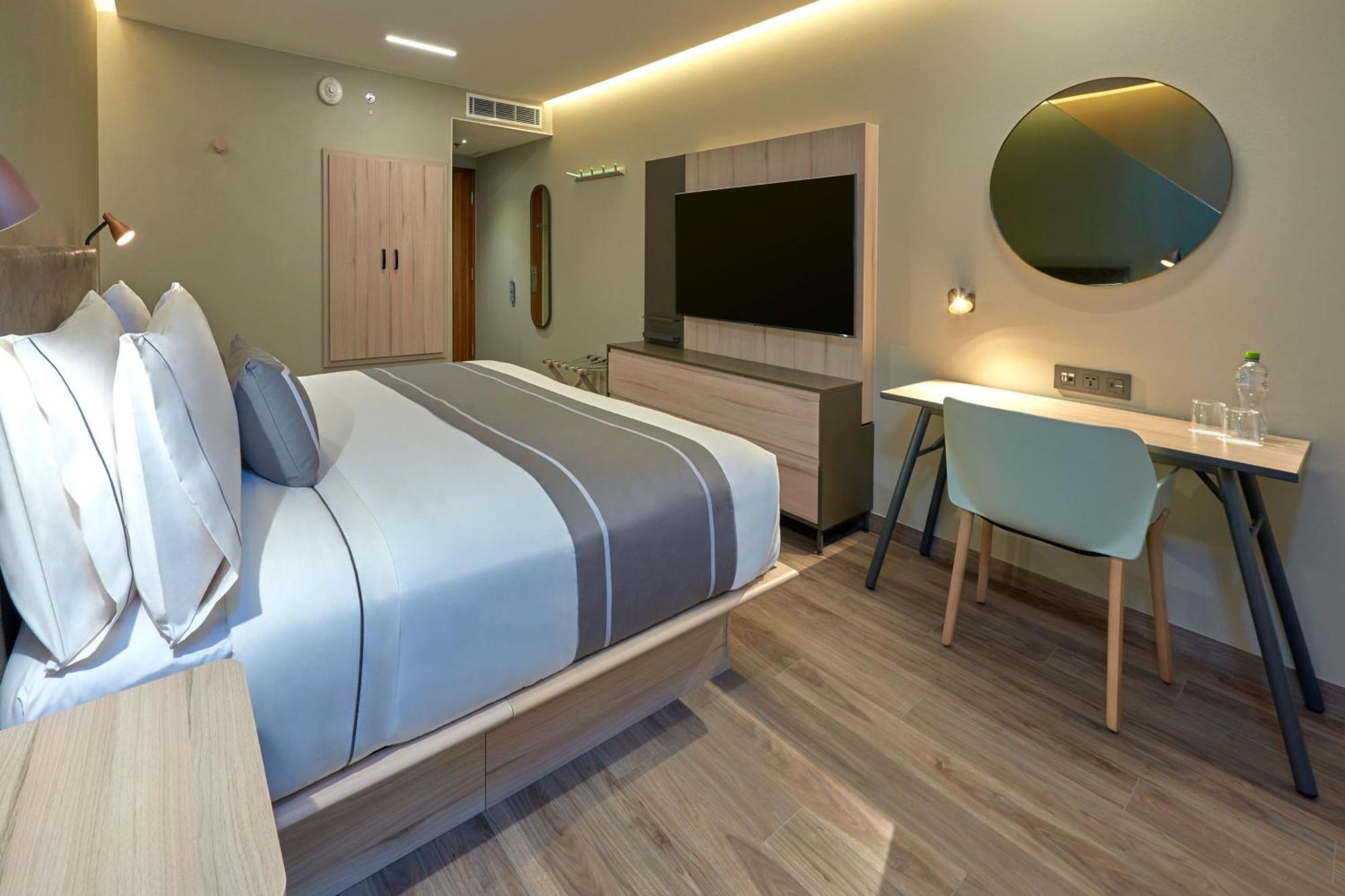 King Room,1509344635:JPEG