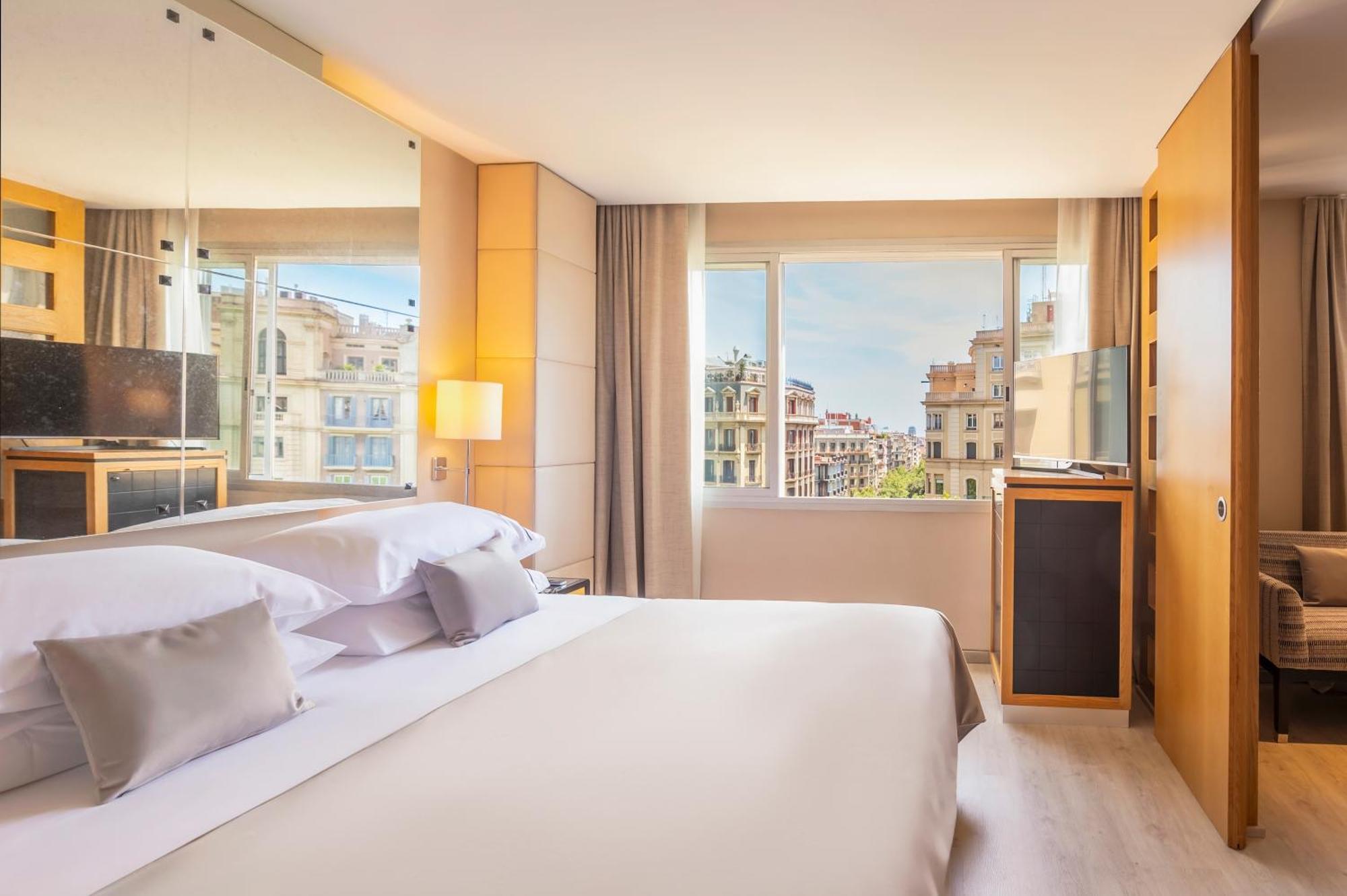 Suite Junior con vistas y cama supletoria