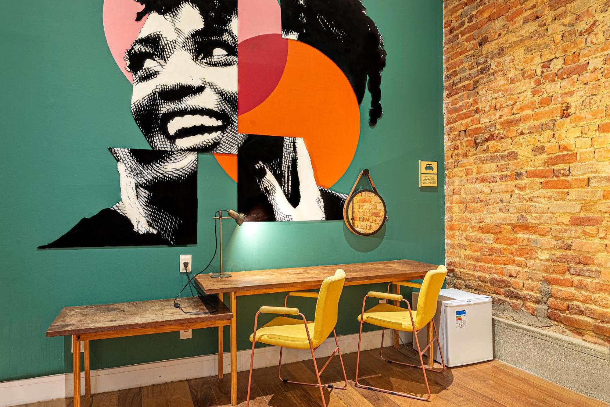 Suite Premium,1558357630:JPEG