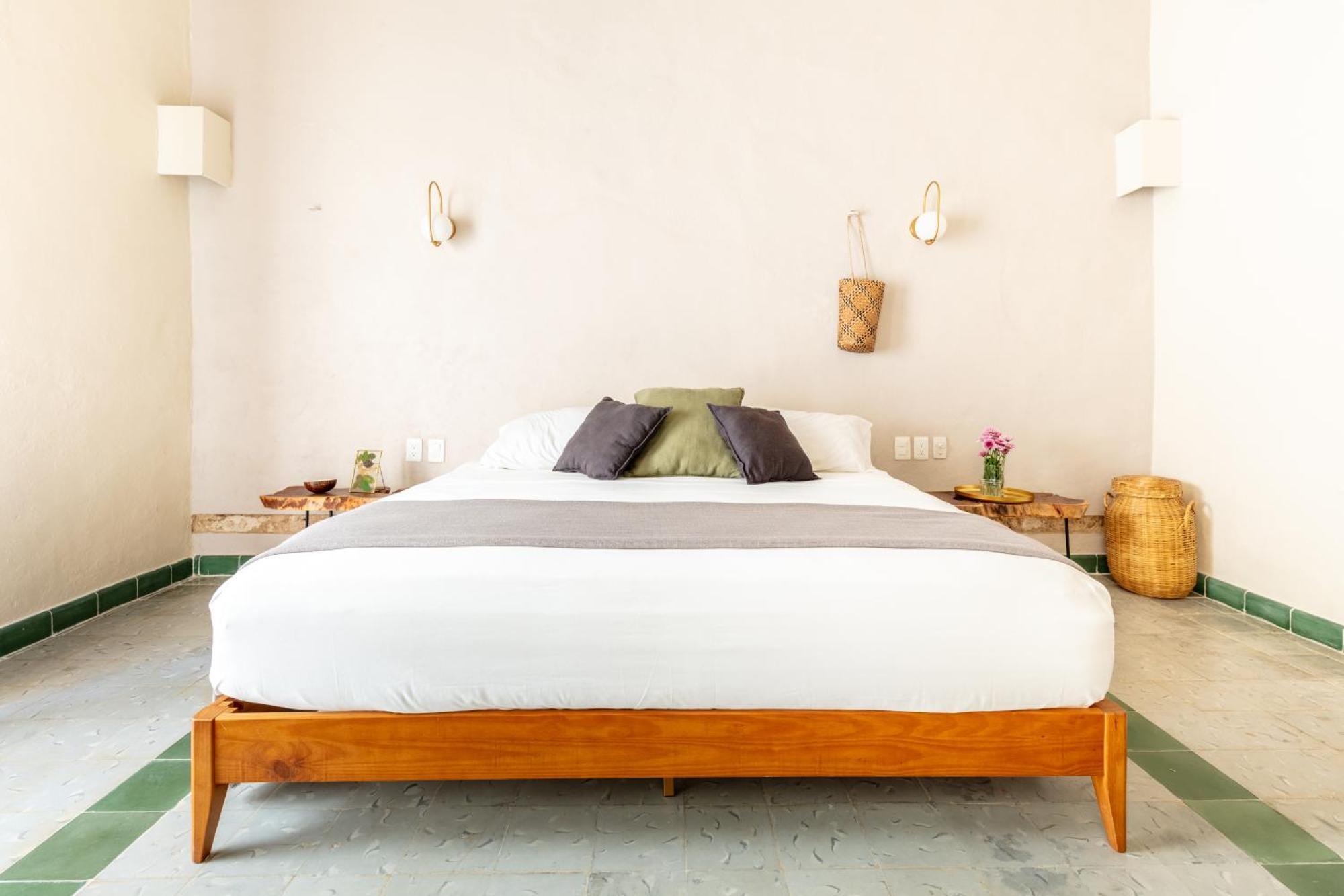 Two-Bedroom Townhouse,1566332779:JPEG