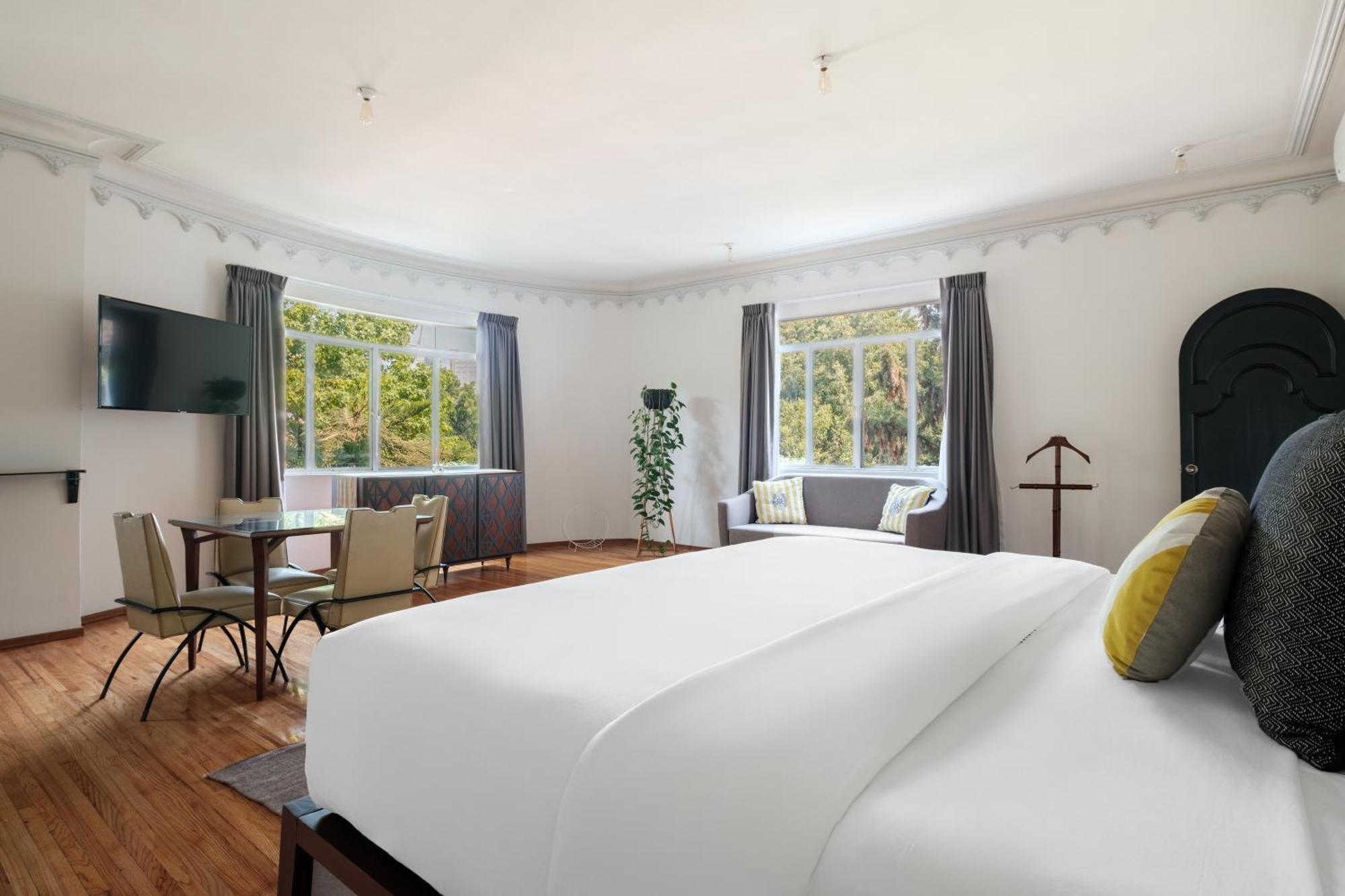 Suite Executive Master