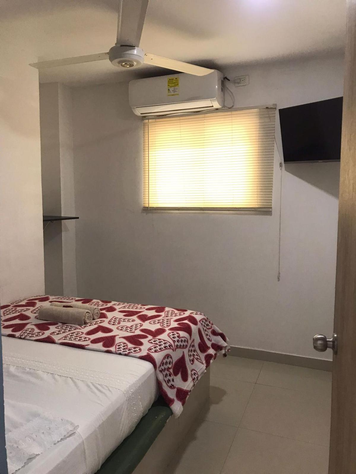 Habitación Doble con aseo compartido