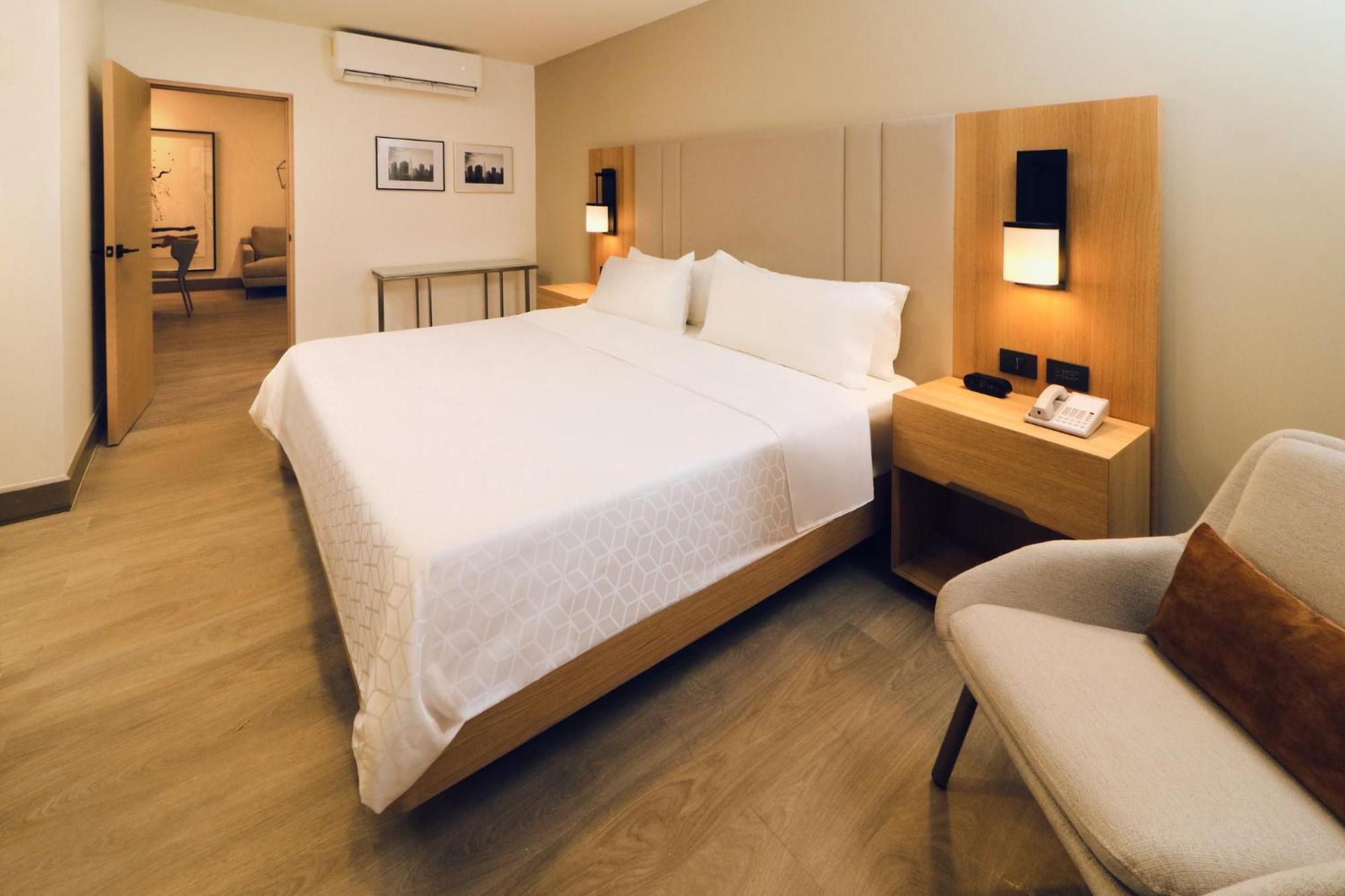 Suite de lujo con cama extragrande