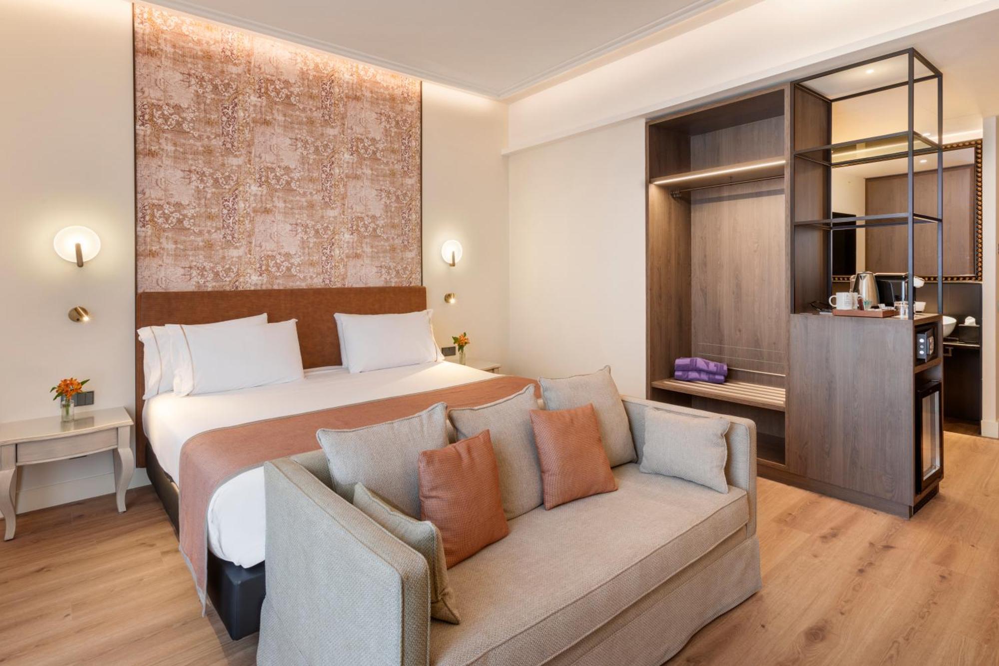 Premium Double or Twin Room,1603734105:JPEG