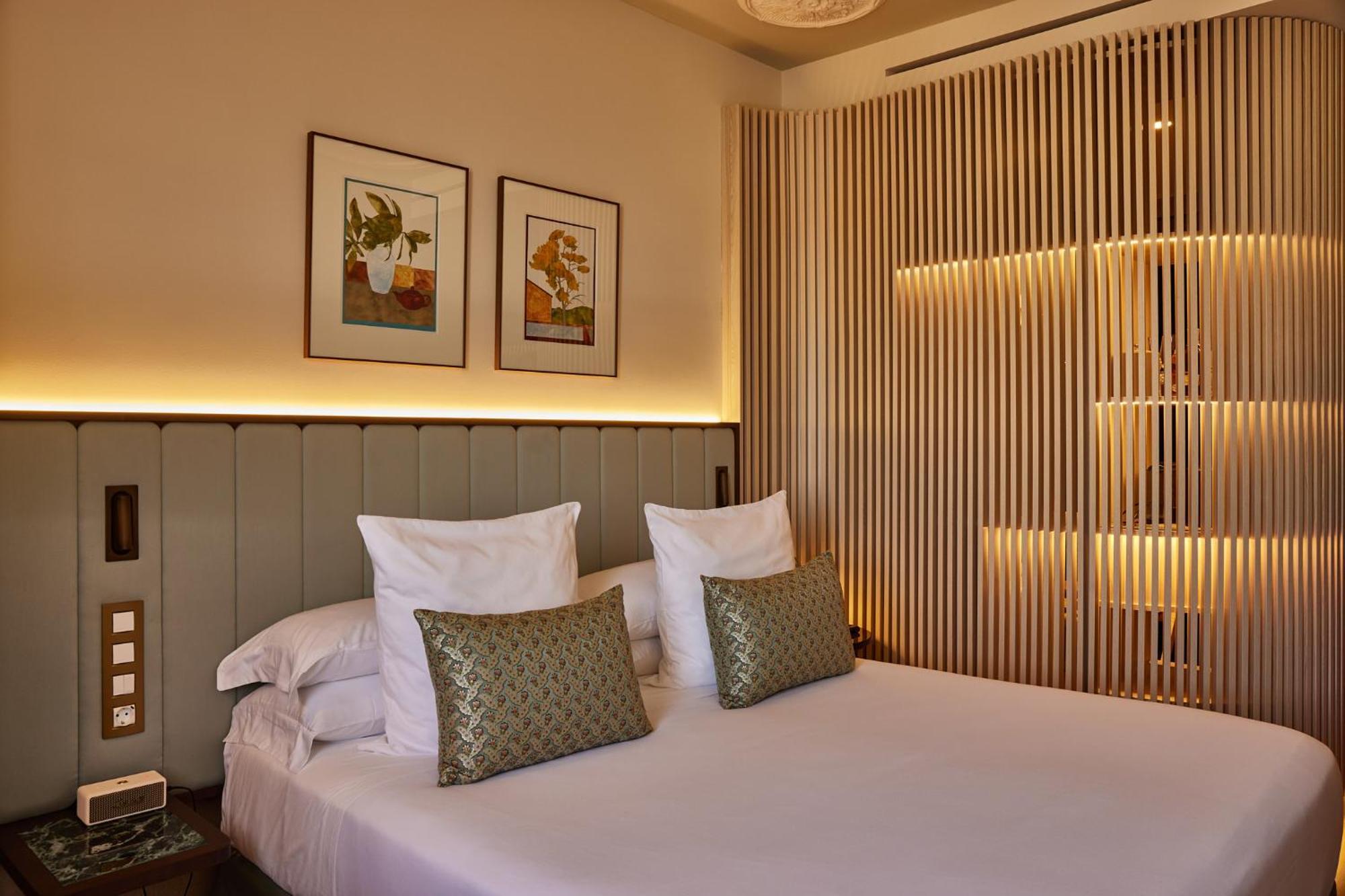 Standard Double Room,1618816993:JPEG