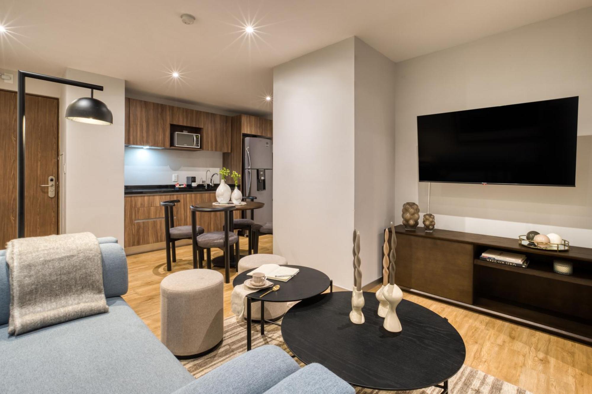 Apartment with Balcony,1626163292:JPEG