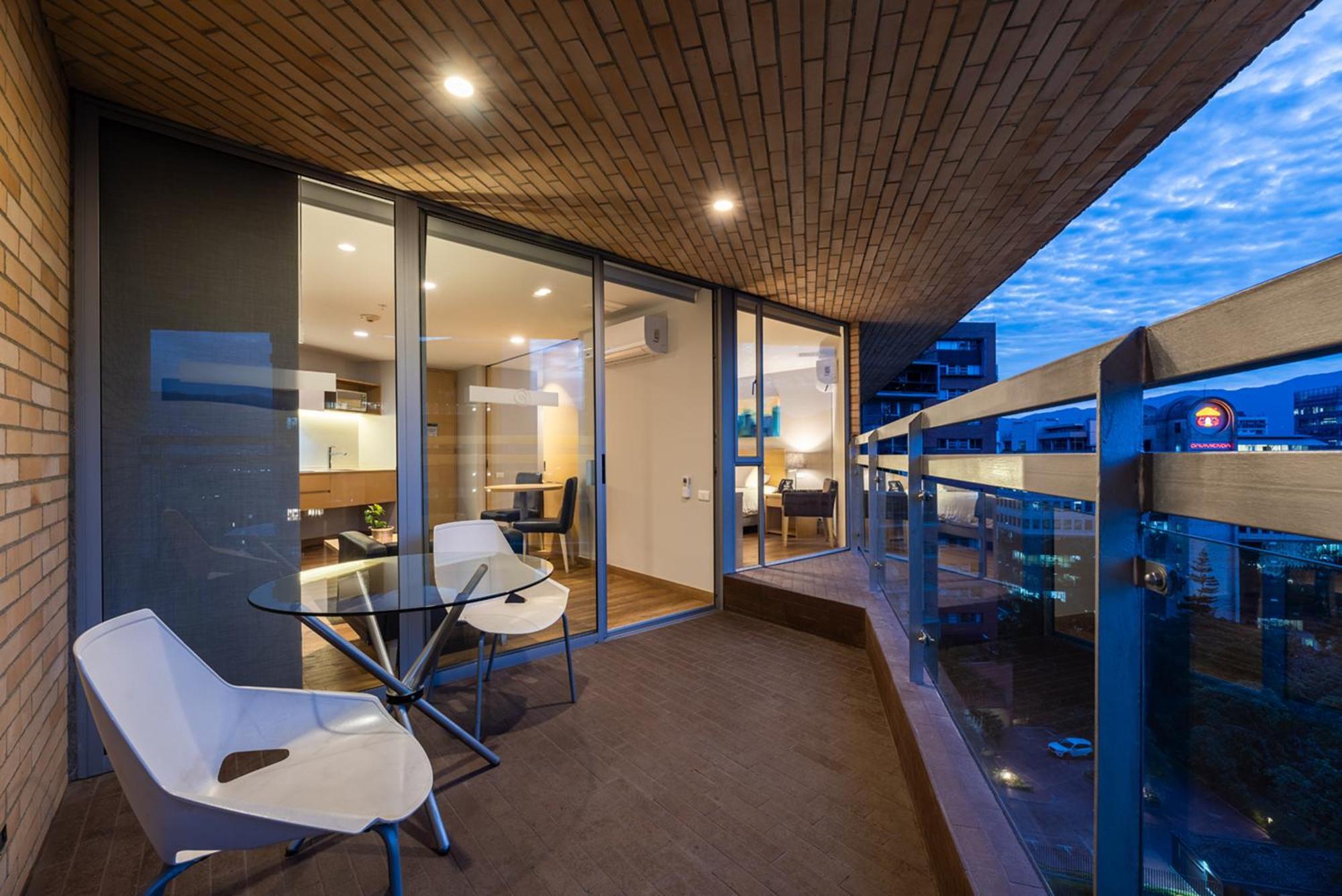 Deluxe Junior Suite,1627209421:JPEG